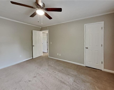 1285 Grayland Hills Drive - Photo Thumbnail 13