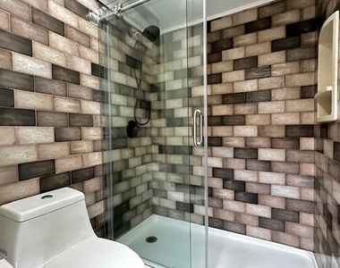 698 Serramonte Drive - Photo Thumbnail 9
