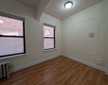 5417 N Kenmore Avenue - Photo Thumbnail 11