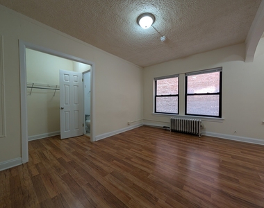 5417 N Kenmore Avenue - Photo Thumbnail 8