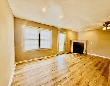 1112 Ekstam Drive - Photo Thumbnail 1