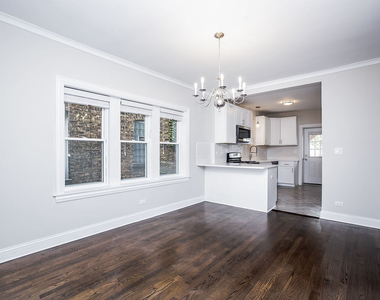 2648 W Lunt Avenue - Photo Thumbnail 4