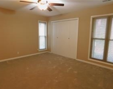 1930 Annwicks Drive - Photo Thumbnail 35