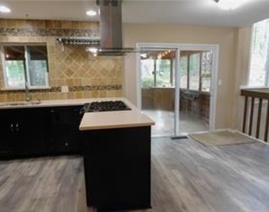 1930 Annwicks Drive - Photo Thumbnail 9