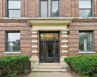 307 W 6th Street - Photo Thumbnail 1