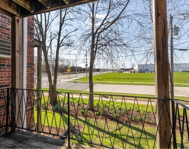 5740 East Avenue - Photo Thumbnail 14