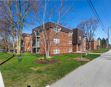 5740 East Avenue - Photo Thumbnail 19