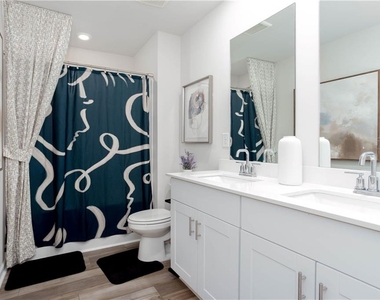 607 Runnel Drive - Photo Thumbnail 12