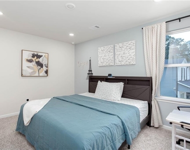 607 Runnel Drive - Photo Thumbnail 20