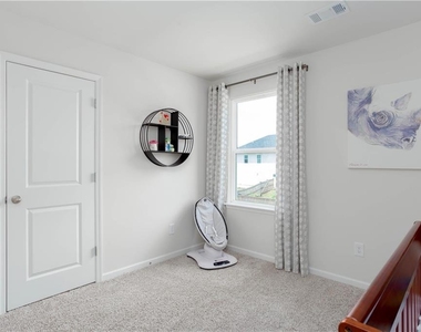 607 Runnel Drive - Photo Thumbnail 22