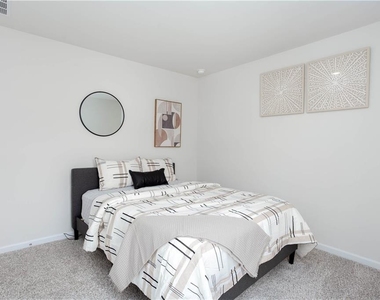 607 Runnel Drive - Photo Thumbnail 17