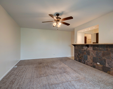 2210 Country Club Drive - Photo Thumbnail 7
