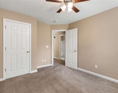 13387 Aventide Lane - Photo Thumbnail 18
