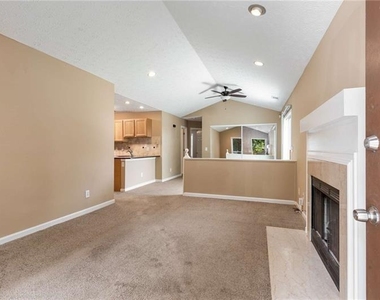 13387 Aventide Lane - Photo Thumbnail 2