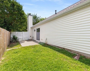 13387 Aventide Lane - Photo Thumbnail 24
