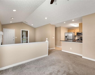 13387 Aventide Lane - Photo Thumbnail 11
