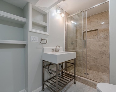 435 Little Pines Court - Photo Thumbnail 14