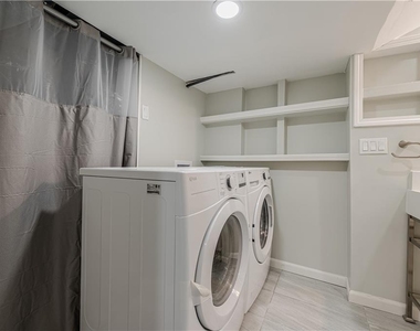 435 Little Pines Court - Photo Thumbnail 12