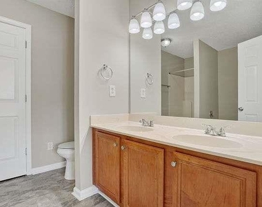 2764 Haligan - Photo Thumbnail 11