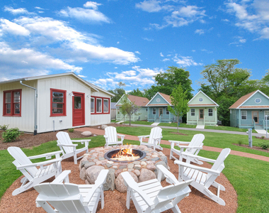 212 Great Loop East Drive - Photo Thumbnail 9