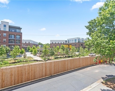 655 Mead Street Se - Photo Thumbnail 12