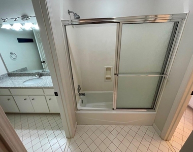 510 Stonebrook Farms Drive - Photo Thumbnail 32