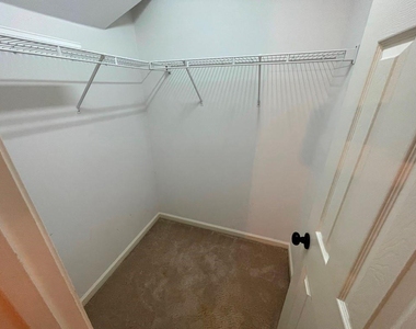 510 Stonebrook Farms Drive - Photo Thumbnail 27