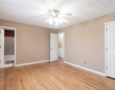 131 Arrowood Lane - Photo Thumbnail 21