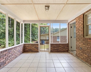 432 Charleston Lane - Photo Thumbnail 19