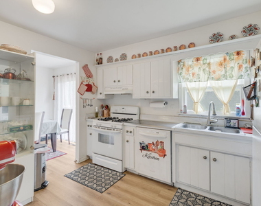 5501 S Washington Street - Photo Thumbnail 7
