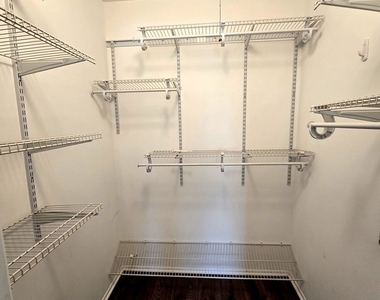 349 Newgate Court - Photo Thumbnail 16