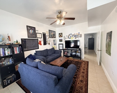 2943 N Allen Avenue - Photo Thumbnail 2