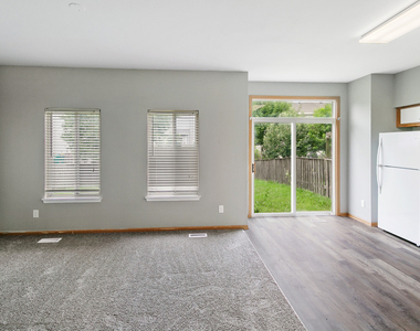 678 Zachary Drive - Photo Thumbnail 3
