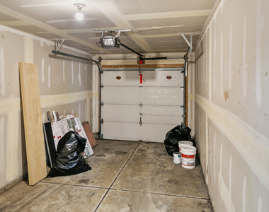 678 Zachary Drive - Photo Thumbnail 18