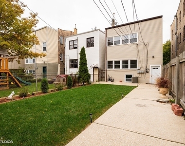2321 N Sawyer Avenue - Photo Thumbnail 8
