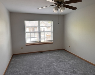 13902 S Cambridge Circle - Photo Thumbnail 11