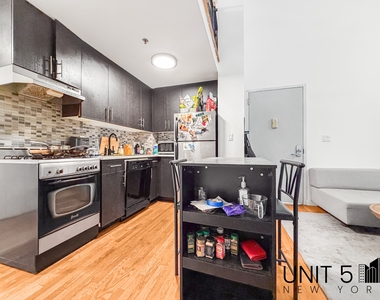 342 Eldert Street - Photo Thumbnail 4