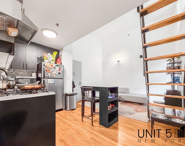 342 Eldert Street - Photo Thumbnail 3
