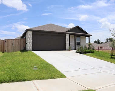 216 Lantana Ln - Photo Thumbnail 1