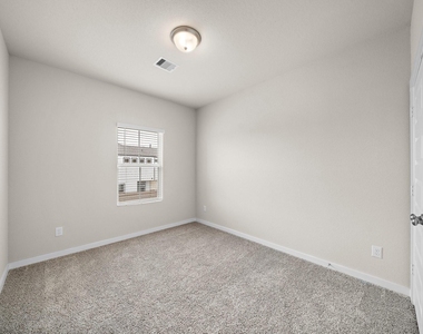 9912 Storehouse Drive - Photo Thumbnail 12