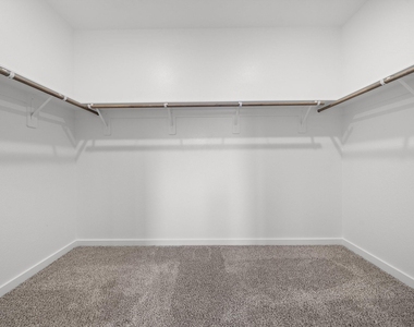 9912 Storehouse Drive - Photo Thumbnail 17