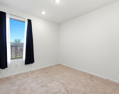 3057 Pensacola Drive - Photo Thumbnail 15