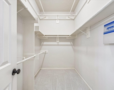 4135 N Nolan Place - Photo Thumbnail 21