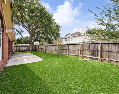 4135 N Nolan Place - Photo Thumbnail 28