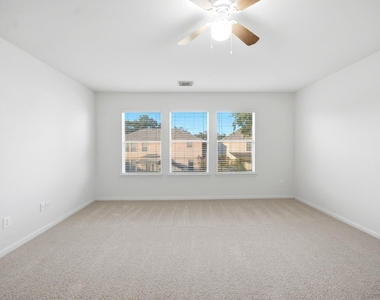 3830 Misty Falls Lane - Photo Thumbnail 20