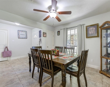 24522 Glen Loch Drive - Photo Thumbnail 9