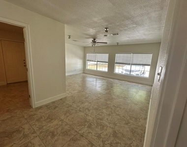 24522 Glen Loch Drive - Photo Thumbnail 37