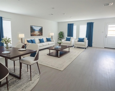 2515 Mint Garnet Drive - Photo Thumbnail 9