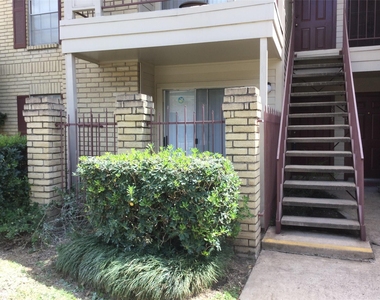 2120 El Paseo Street - Photo Thumbnail 3
