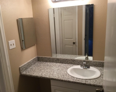 2120 El Paseo Street - Photo Thumbnail 2